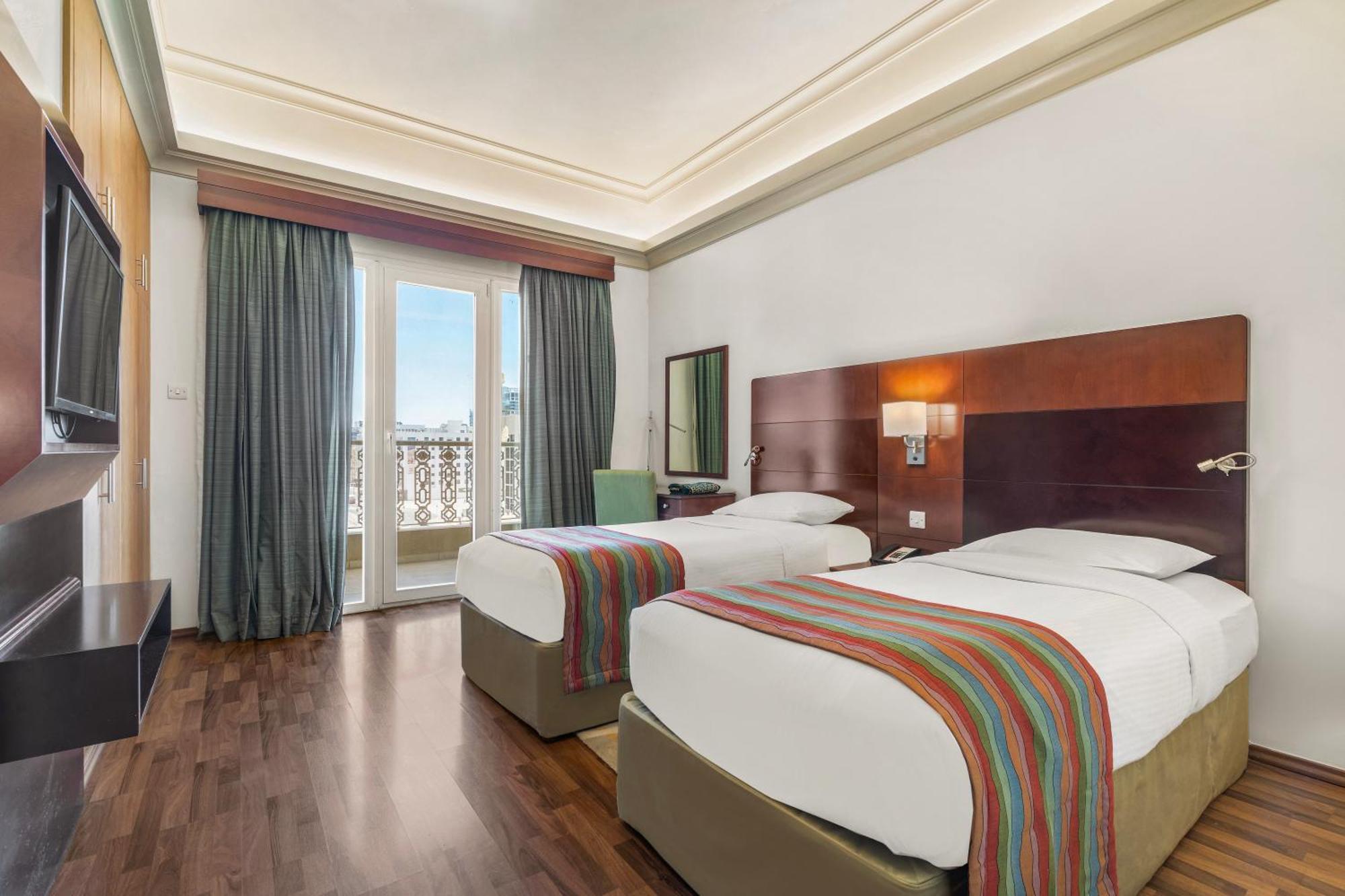 Al Khoory Hotel Apartments Al Barsha Dubai Bagian luar foto